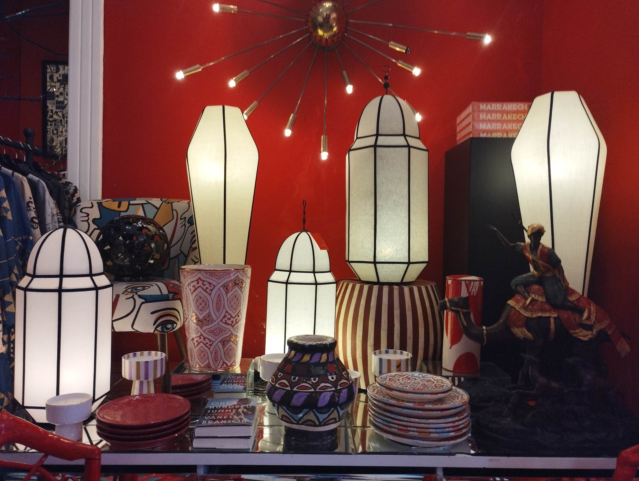 Chefchaouen Tourist Traps: Is It Really Calmer Than Marrakech?